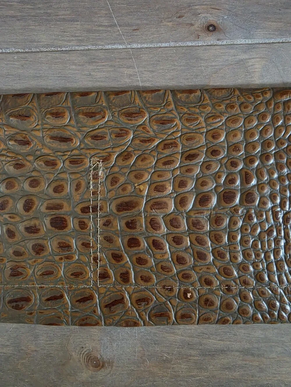 Vintage 1970s-80s Genuine Hand Crafted Hornback Crocodile Skin Clutch